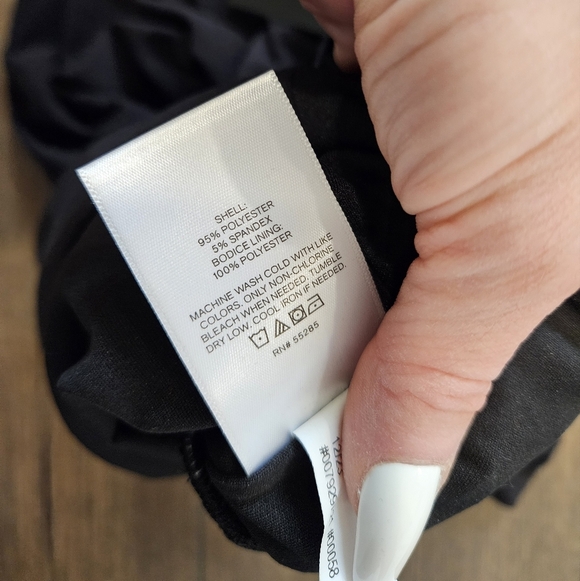 NWT Express Black Jumpsuit - Size XS - Picture 13 of 14